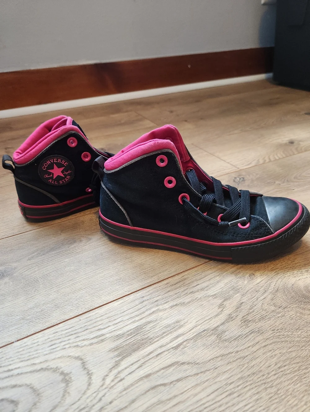 Size 2 girls pink and black converse